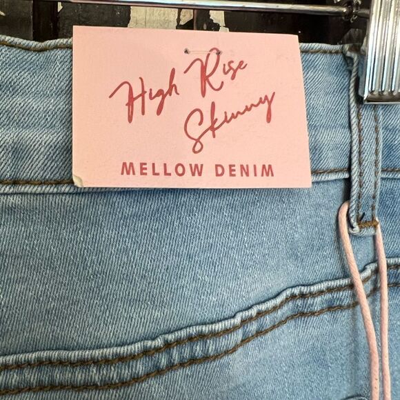 Women’s NWT Mellow Denim Los Angeles size 18 raw hem high rise skinny jeans. - Picture 6 of 11